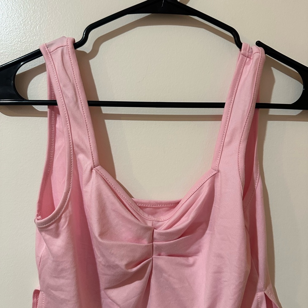 Pink croptop - Picture 4 of 4